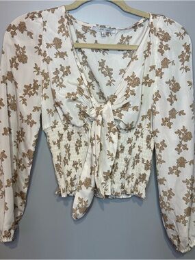 Love Tree Cream/Buff Floral Tie-Front Smocked Crop Blouse